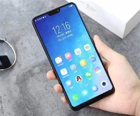 "Điện thoại Chính hãng Giá rẻ" - Lựa chọn An tâm và Đáng tiền cho nhu cầu cơ bản!