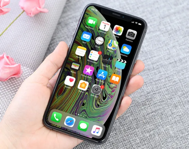 Thế nào là "Điện thoại Chính hãng Giá rẻ"?