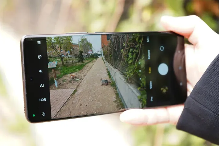 Quay phim 4K trên Điện thoại: Chi tiết sắc nét, nhưng cần hơn thế!